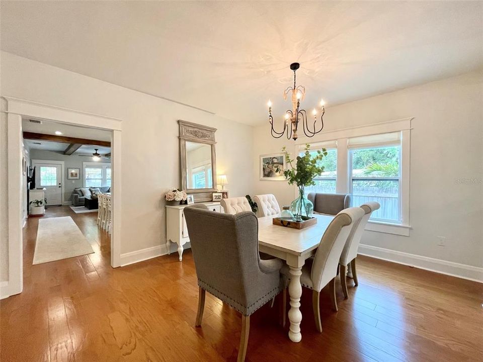 For Rent: $3,350 (3 beds, 2 baths, 1765 Square Feet)