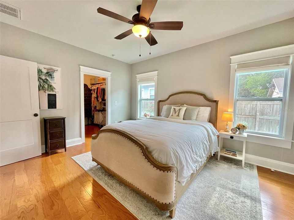 For Rent: $3,350 (3 beds, 2 baths, 1765 Square Feet)