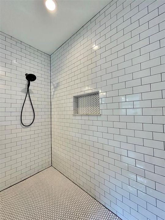 For Rent: $3,350 (3 beds, 2 baths, 1765 Square Feet)