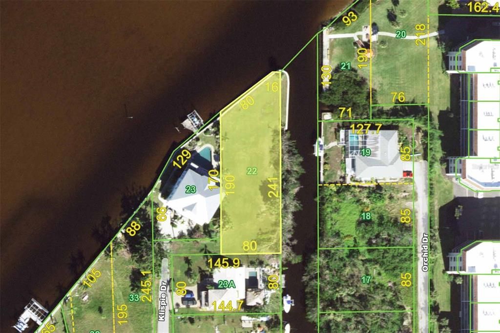 For Sale: $735,000 (0.40 acres)