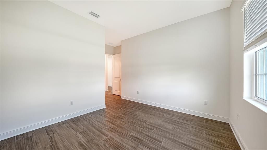 For Sale: $598,990 (3 beds, 3 baths, 2456 Square Feet)