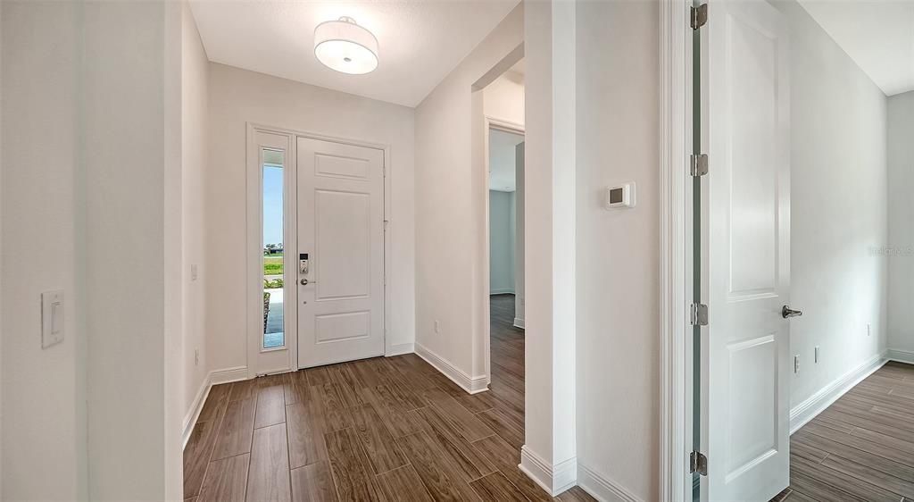 For Sale: $598,990 (3 beds, 3 baths, 2456 Square Feet)