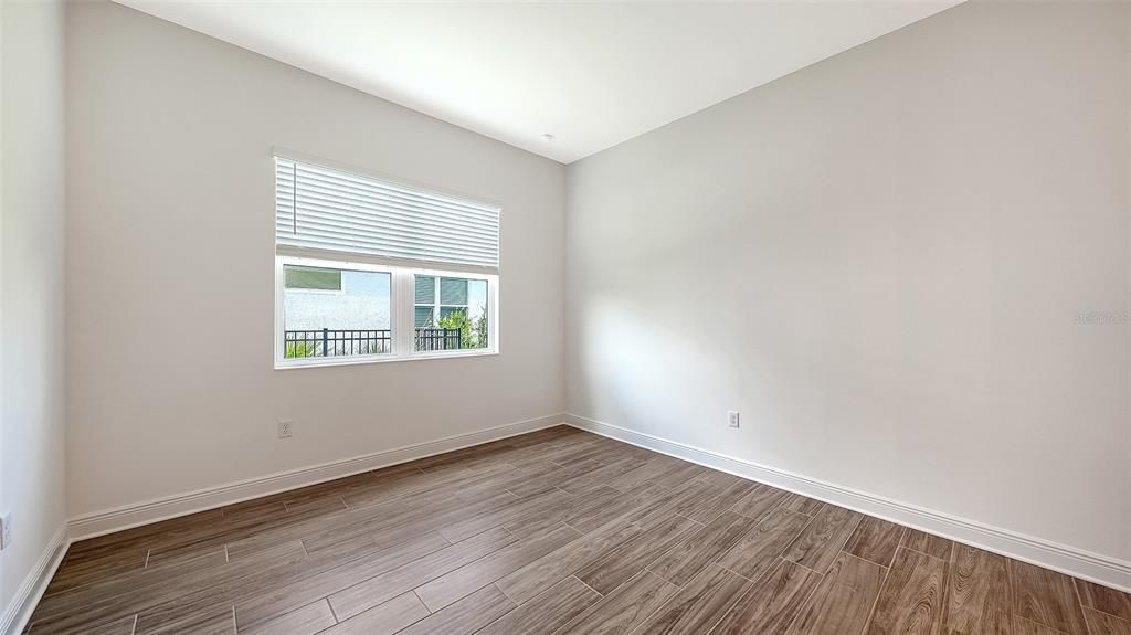 For Sale: $598,990 (3 beds, 3 baths, 2456 Square Feet)