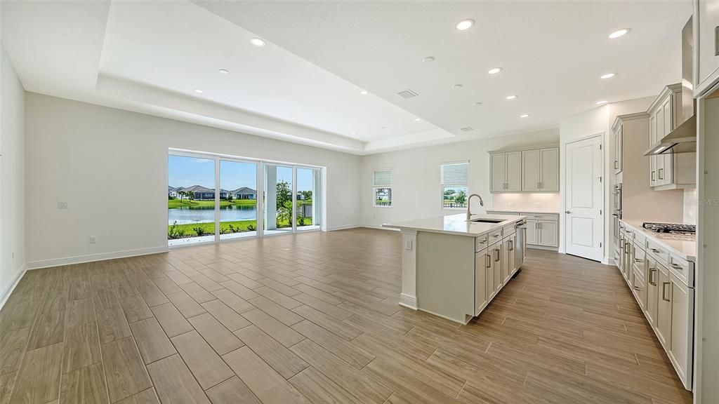 For Sale: $598,990 (3 beds, 3 baths, 2456 Square Feet)