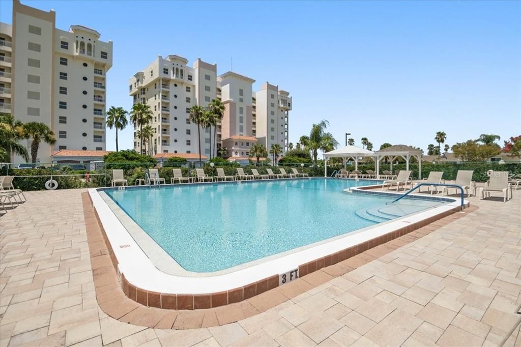 For Sale: $268,900 (3 beds, 2 baths, 1349 Square Feet)