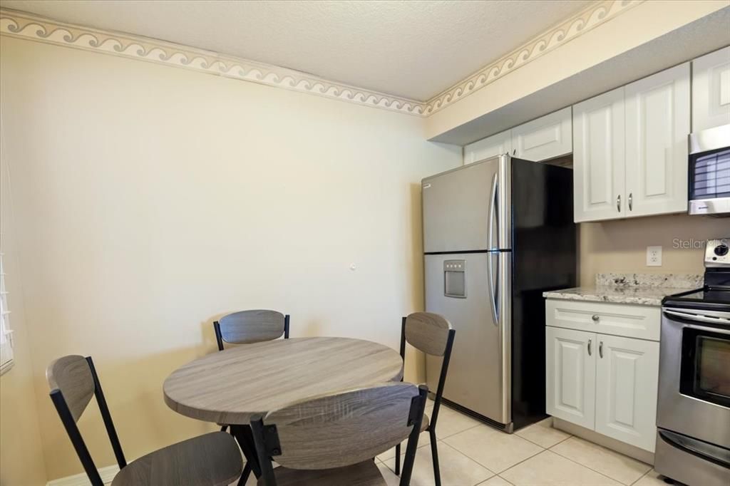 For Sale: $268,900 (3 beds, 2 baths, 1349 Square Feet)
