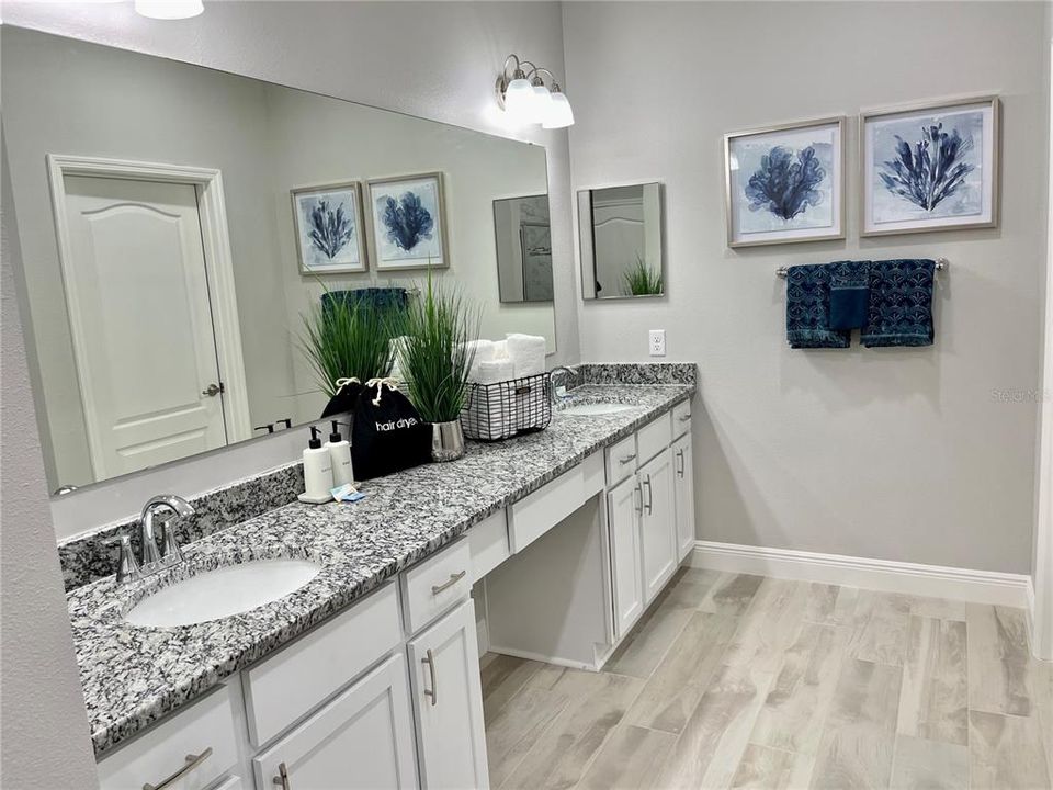 For Rent: $3,950 (4 beds, 2 baths, 2152 Square Feet)