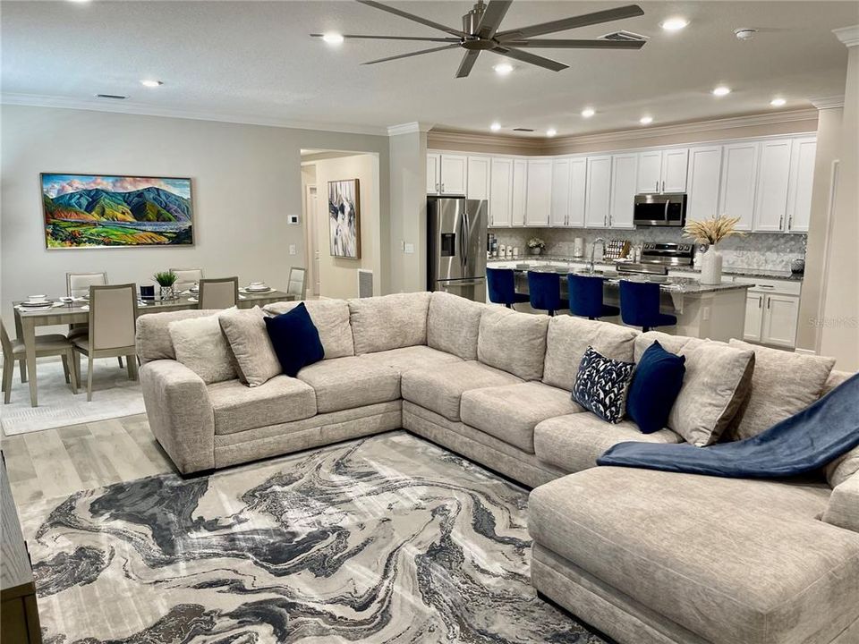 For Rent: $3,950 (4 beds, 2 baths, 2152 Square Feet)
