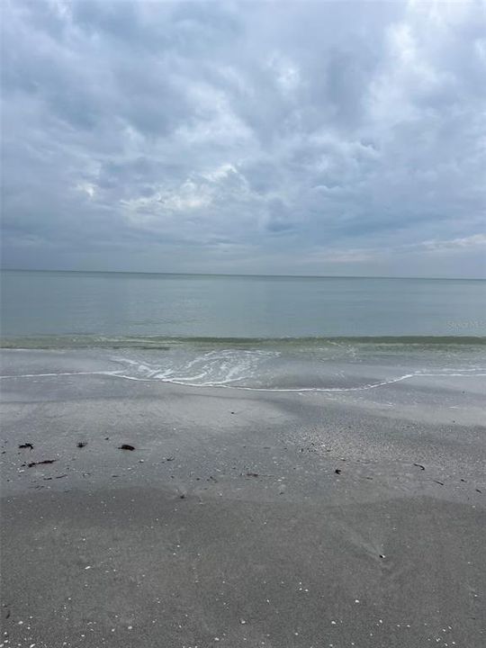 For Rent: $3,900 (2 beds, 2 baths, 1094 Square Feet)