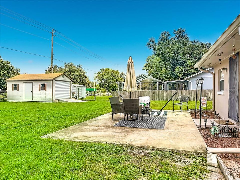 На продажу: $325,000 (3 спален, 2 ванн, 1741 Квадратных фут)