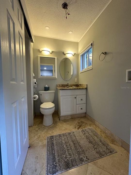 For Sale: $729,500 (2 beds, 1 baths, 1980 Square Feet)