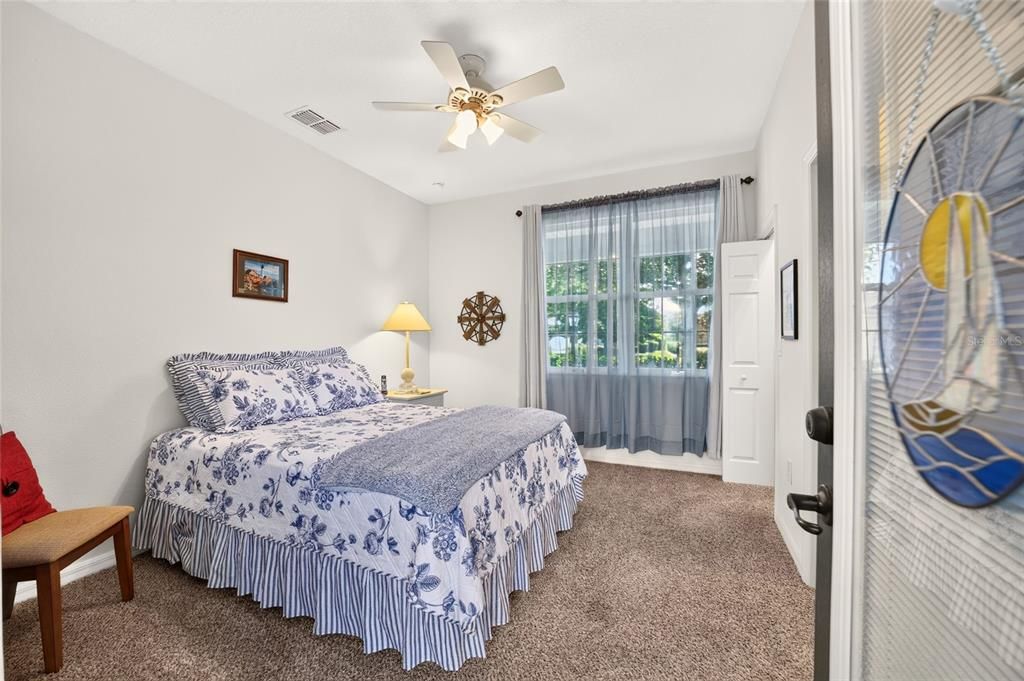 For Sale: $359,900 (3 beds, 3 baths, 1878 Square Feet)