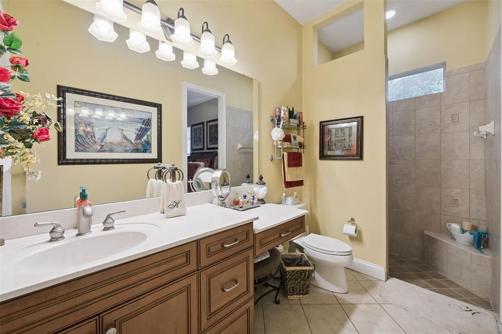 For Sale: $899,900 (4 beds, 3 baths, 3136 Square Feet)