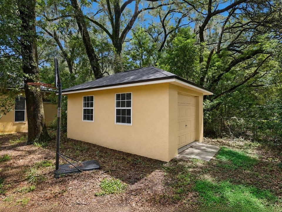 For Sale: $899,900 (4 beds, 3 baths, 3136 Square Feet)