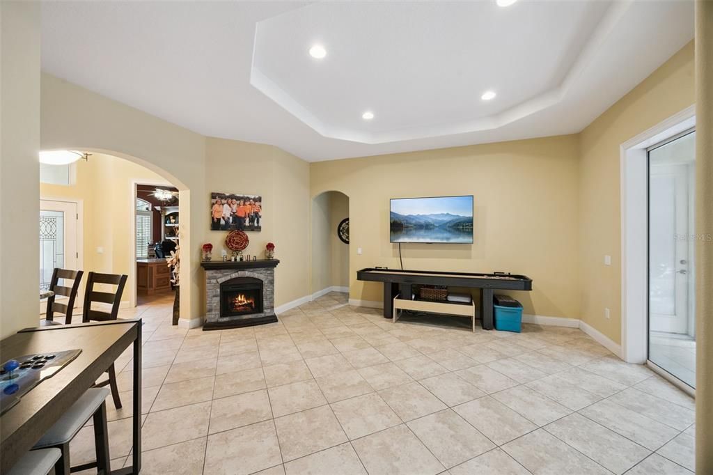 For Sale: $899,900 (4 beds, 3 baths, 3136 Square Feet)