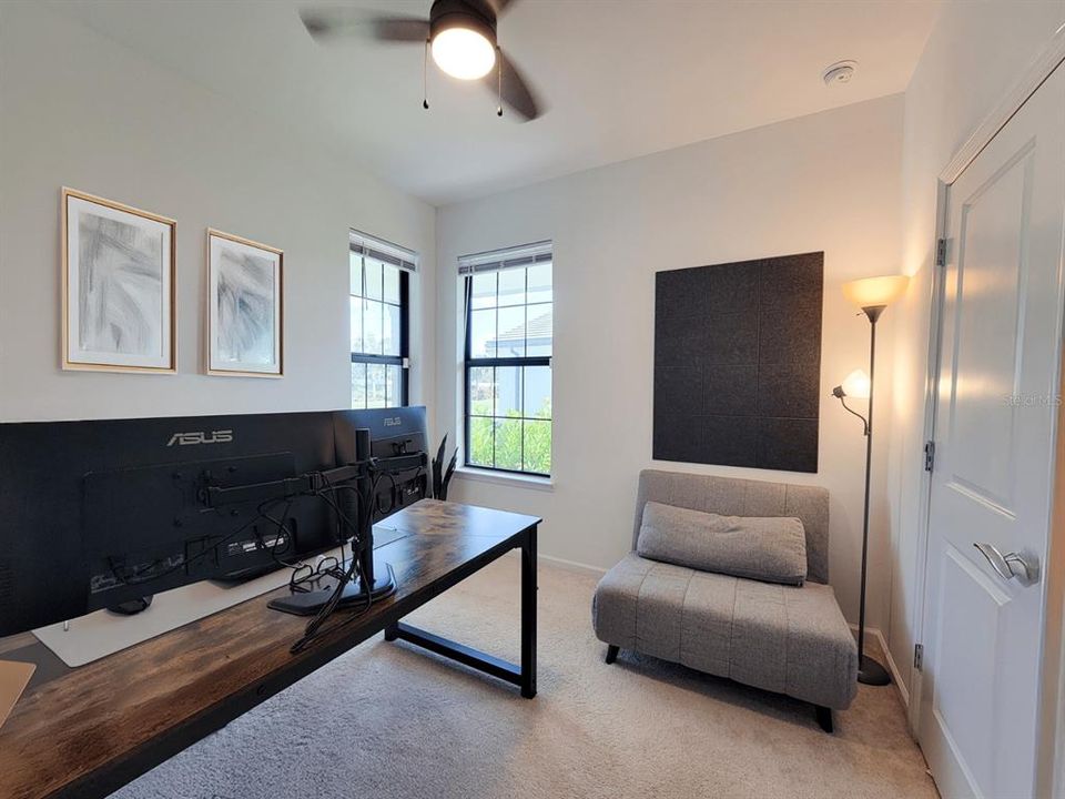 For Rent: $3,300 (4 beds, 2 baths, 1580 Square Feet)