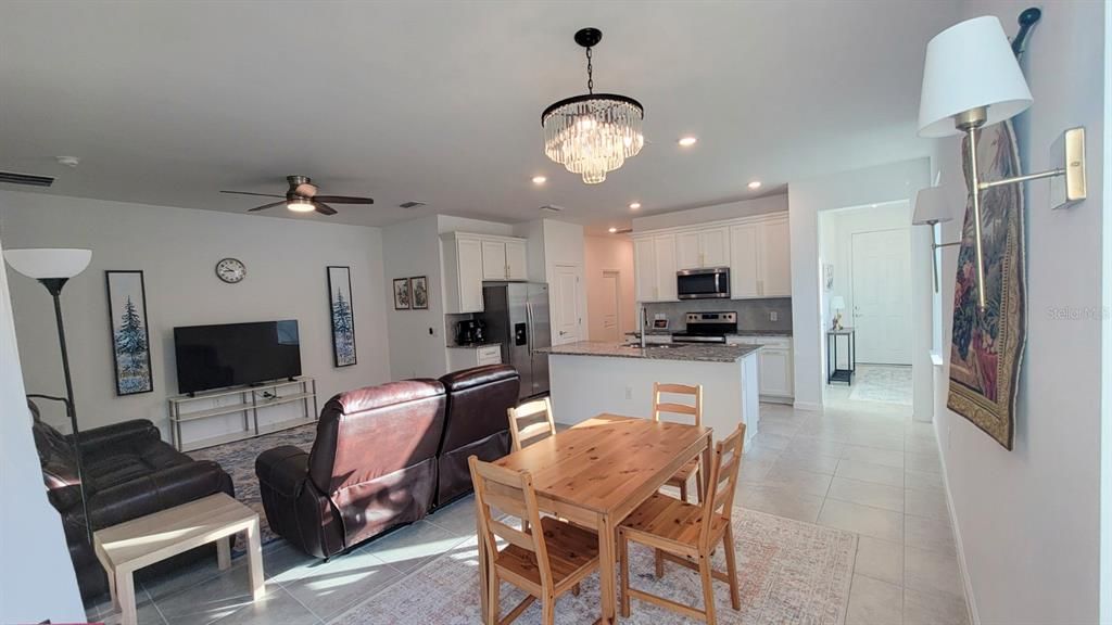 For Rent: $3,300 (4 beds, 2 baths, 1580 Square Feet)