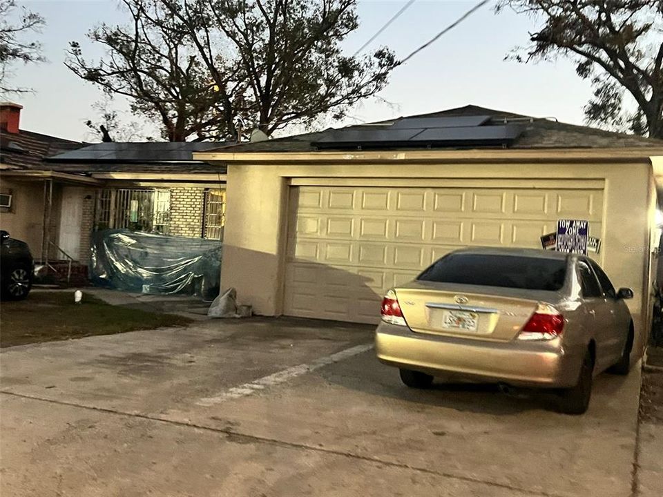 For Sale: $795,000 (7 beds, 0 baths, 1370 Square Feet)