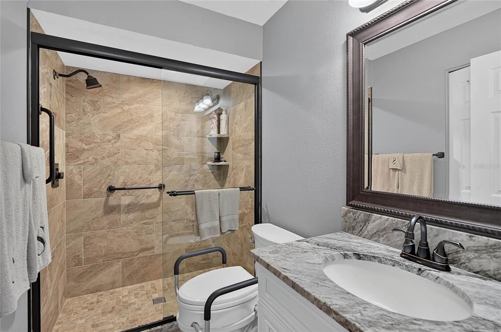 For Sale: $365,900 (2 beds, 2 baths, 1343 Square Feet)