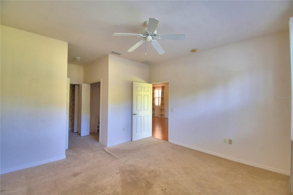 En Venta: $198,900 (2 camas, 2 baños, 1316 Pies cuadrados)