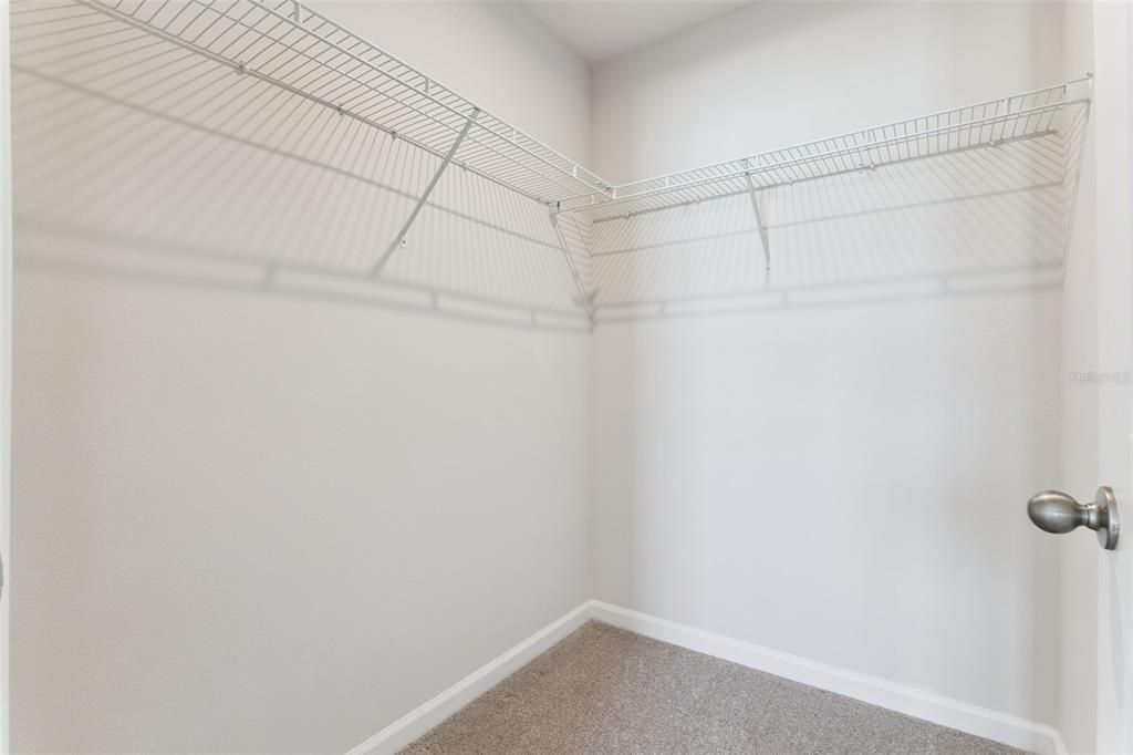 For Rent: $2,150 (3 beds, 2 baths, 1624 Square Feet)