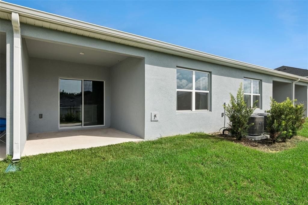 For Rent: $2,150 (3 beds, 2 baths, 1624 Square Feet)