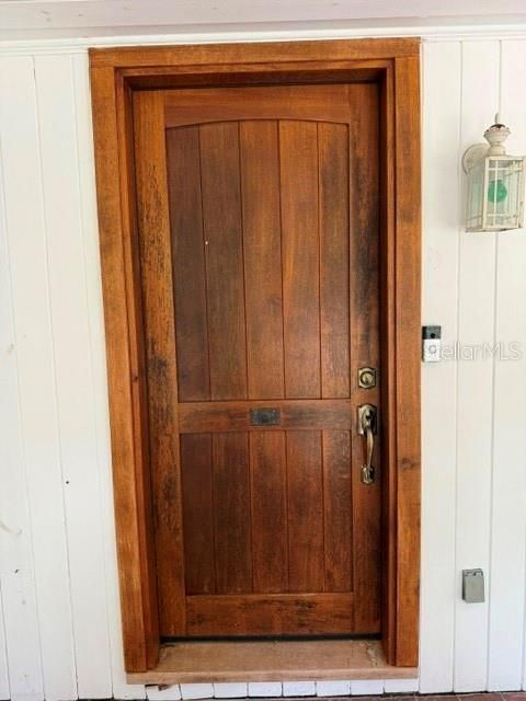 На продажу: $259,900 (3 спален, 1 ванн, 2010 Квадратных фут)