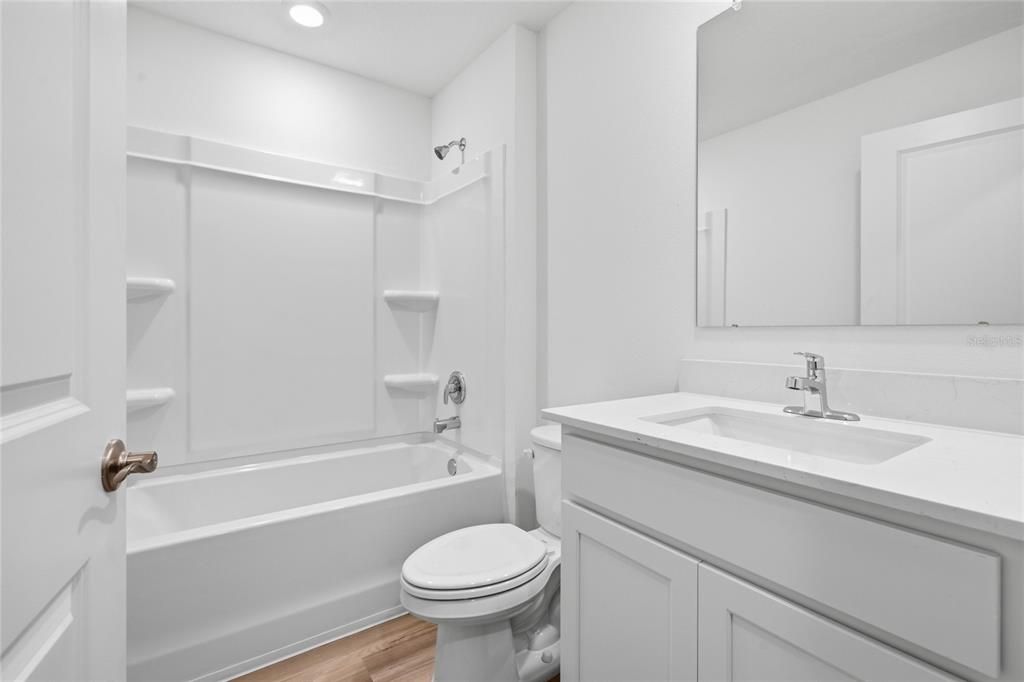 For Rent: $2,300 (4 beds, 2 baths, 1665 Square Feet)