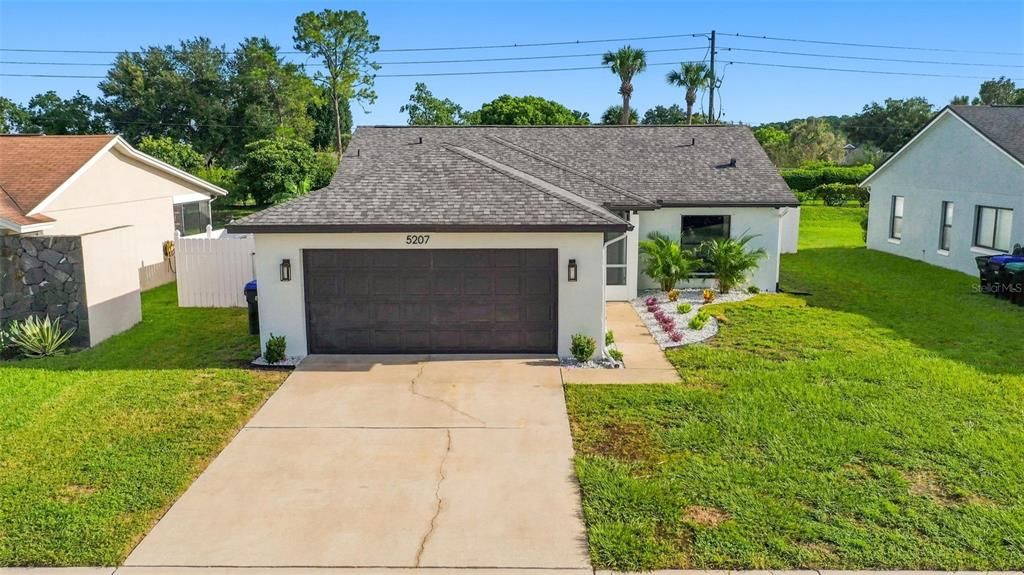 For Sale: $425,000 (3 beds, 2 baths, 1228 Square Feet)