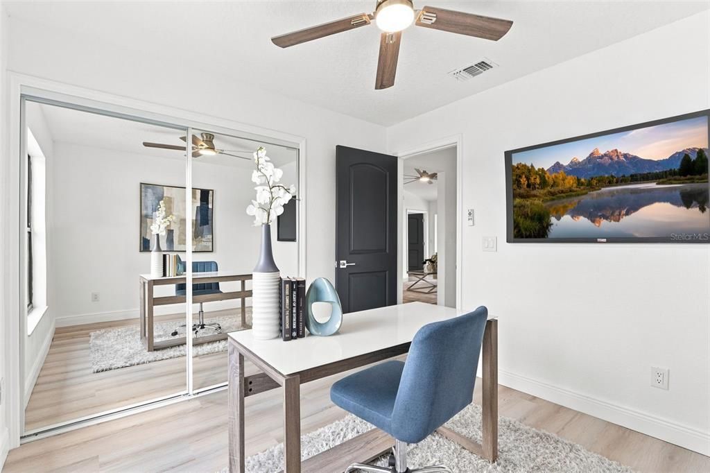 For Sale: $425,000 (3 beds, 2 baths, 1228 Square Feet)