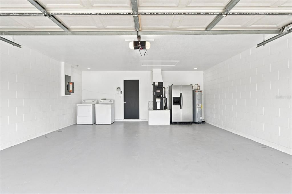 For Sale: $425,000 (3 beds, 2 baths, 1228 Square Feet)