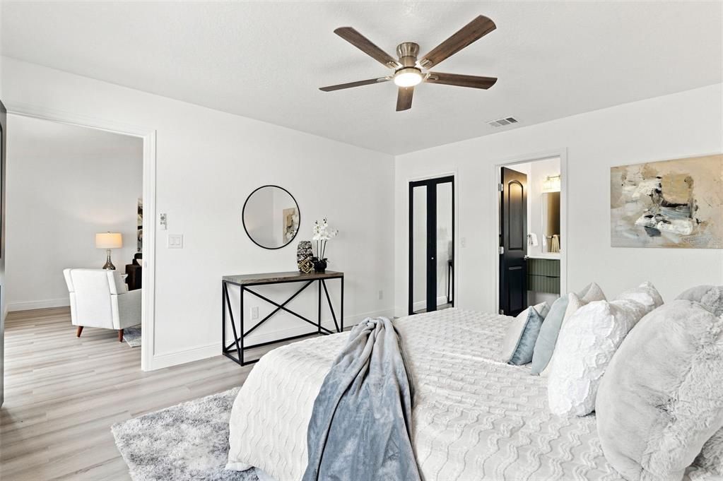 For Sale: $425,000 (3 beds, 2 baths, 1228 Square Feet)