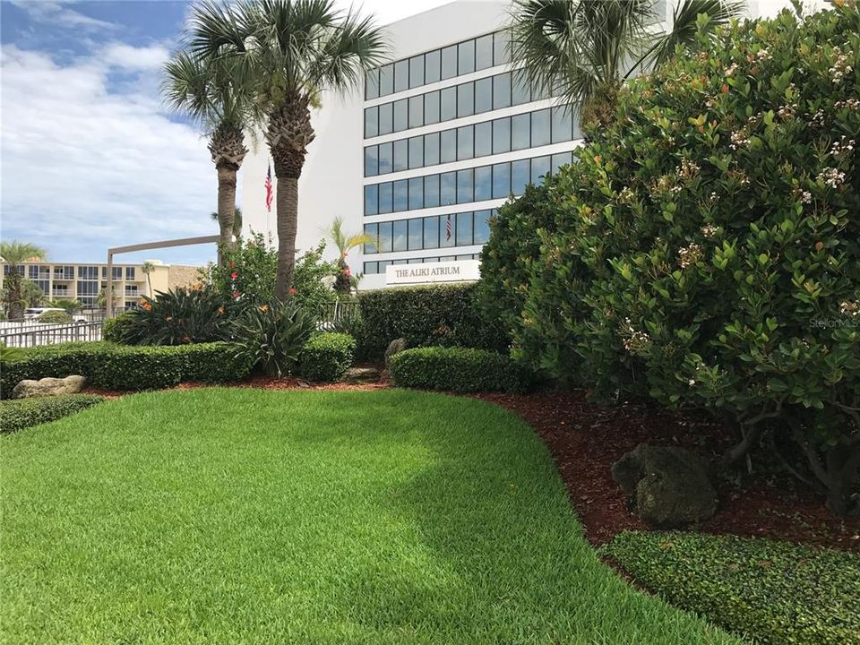 For Sale: $550,000 (3 beds, 4 baths, 2790 Square Feet)