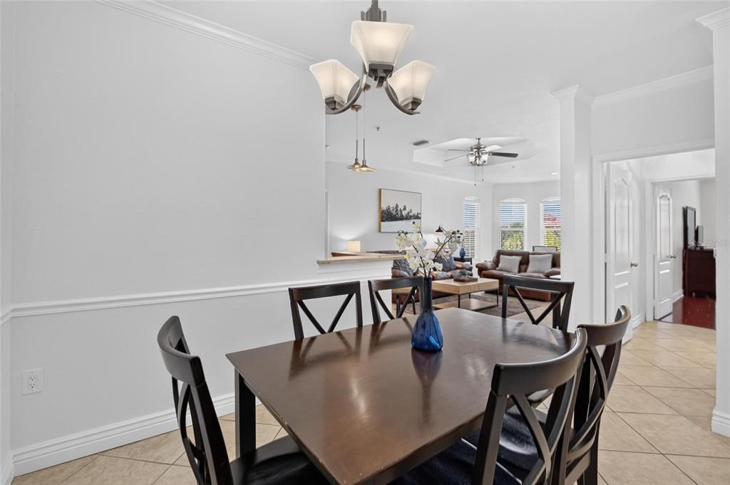 For Sale: $245,000 (2 beds, 2 baths, 1230 Square Feet)