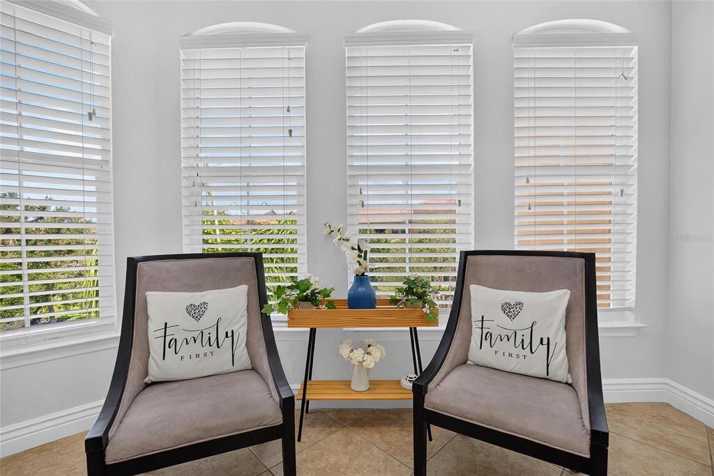 For Sale: $245,000 (2 beds, 2 baths, 1230 Square Feet)
