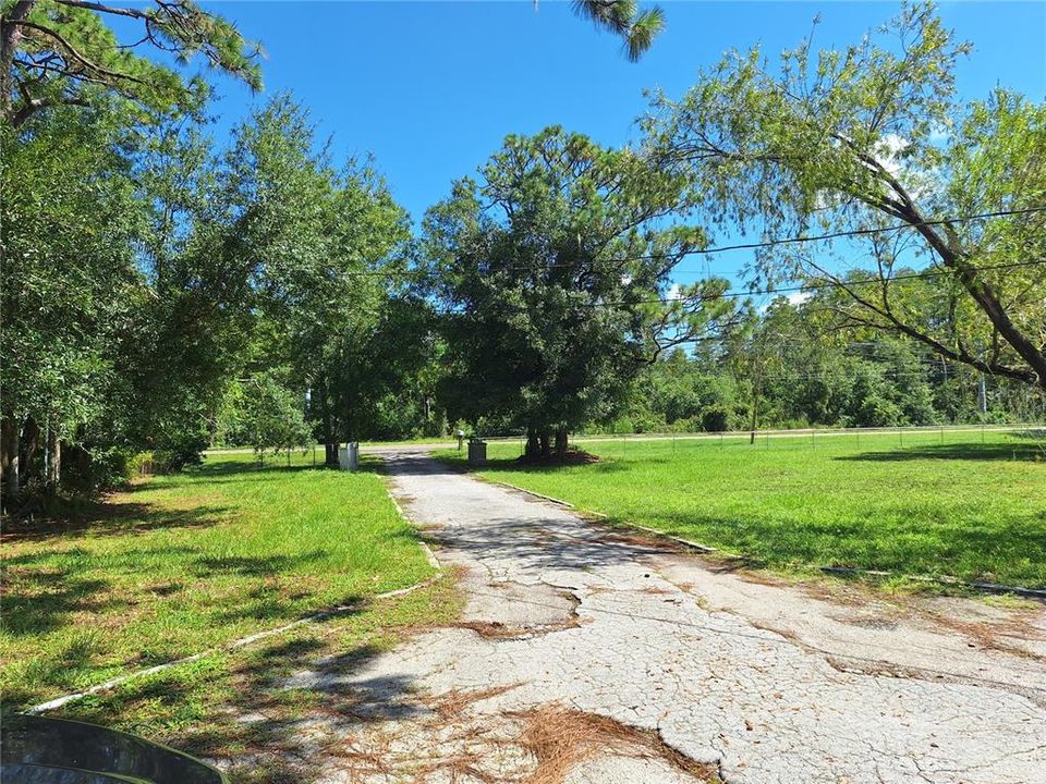 For Rent: $3,250 (3 beds, 2 baths, 1864 Square Feet)