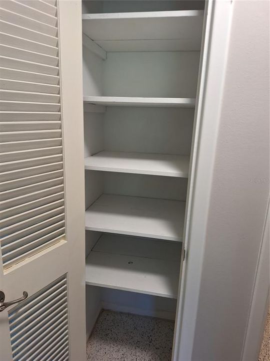 For Rent: $3,250 (3 beds, 2 baths, 1864 Square Feet)