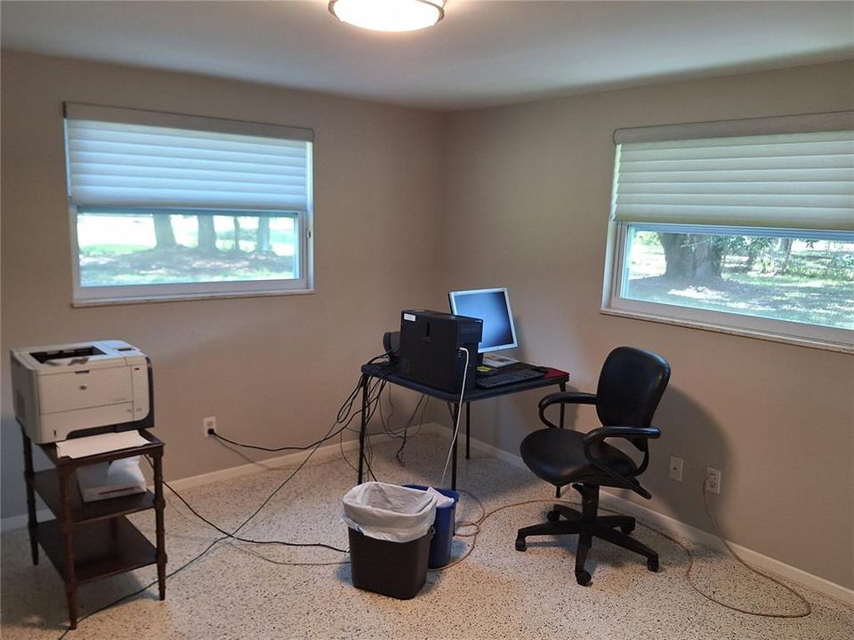 For Rent: $3,250 (3 beds, 2 baths, 1864 Square Feet)