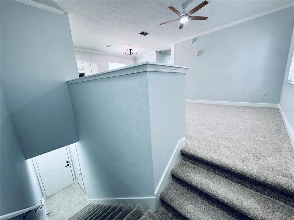 For Sale: $229,900 (2 beds, 1 baths, 966 Square Feet)