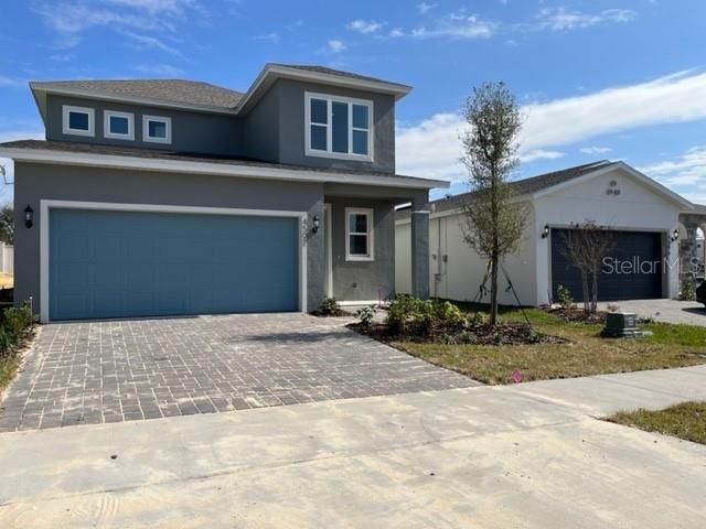 For Rent: $2,750 (4 beds, 2 baths, 2236 Square Feet)