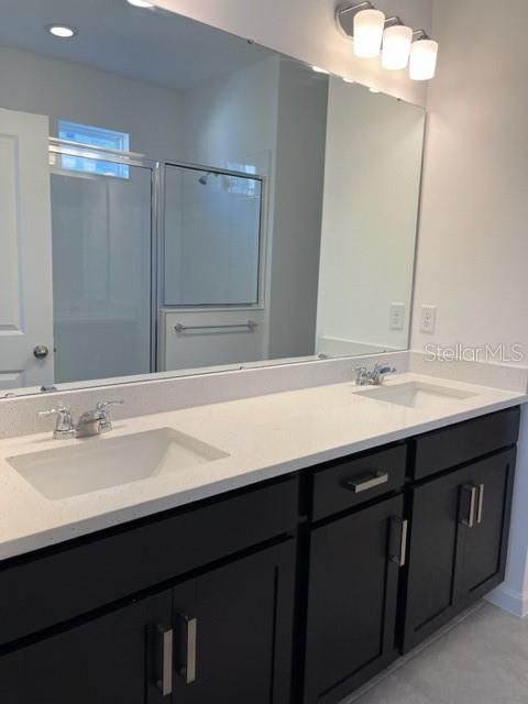For Rent: $2,750 (4 beds, 2 baths, 2236 Square Feet)