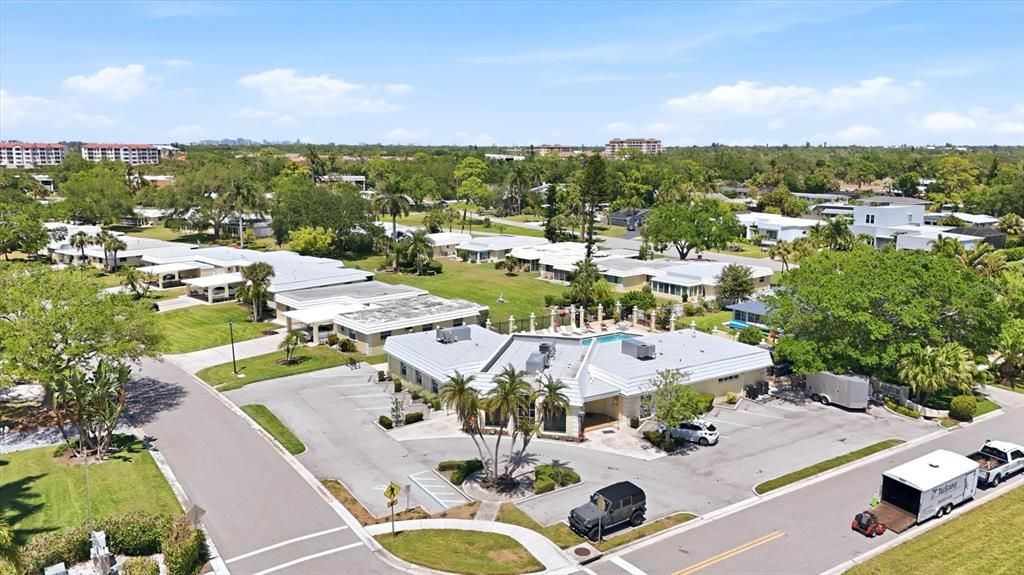 For Sale: $229,900 (2 beds, 2 baths, 1155 Square Feet)
