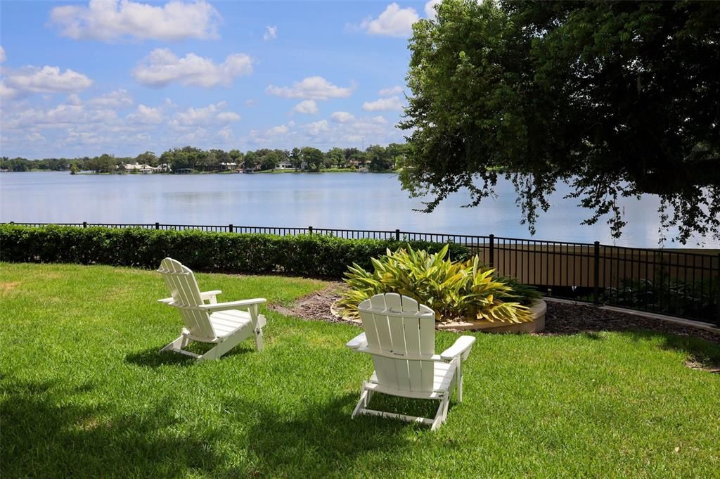 For Sale: $1,050,000 (2 beds, 2 baths, 1763 Square Feet)