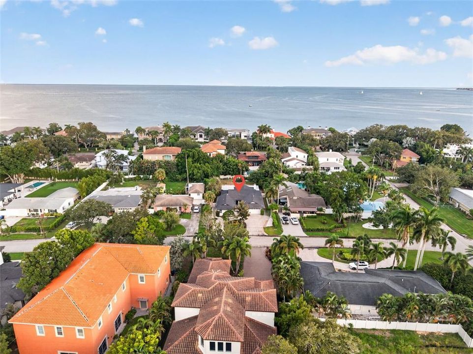 En Venta: $1,695,000 (4 camas, 4 baños, 2598 Pies cuadrados)