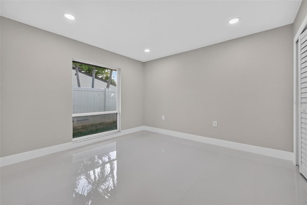 En Venta: $1,695,000 (4 camas, 4 baños, 2598 Pies cuadrados)
