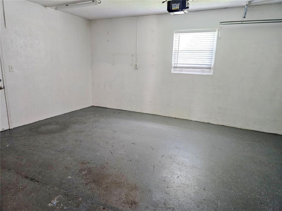 En Venta: $369,900 (3 camas, 2 baños, 1155 Pies cuadrados)