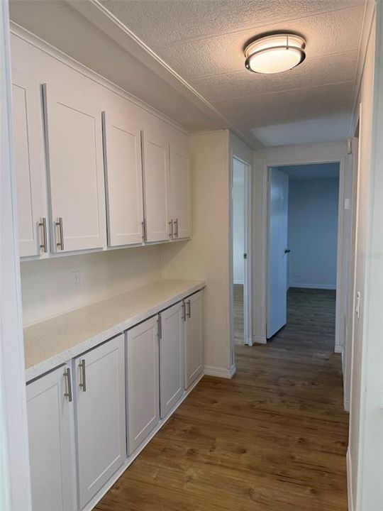 На продажу: $219,900 (2 спален, 2 ванн, 1326 Квадратных фут)