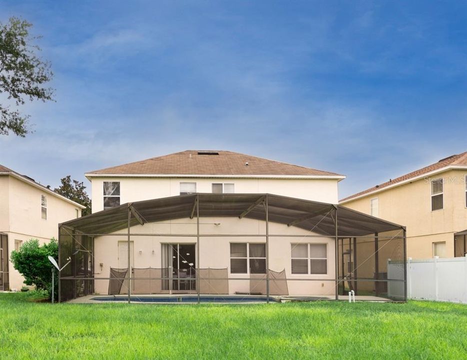 For Sale: $498,000 (4 beds, 3 baths, 2550 Square Feet)
