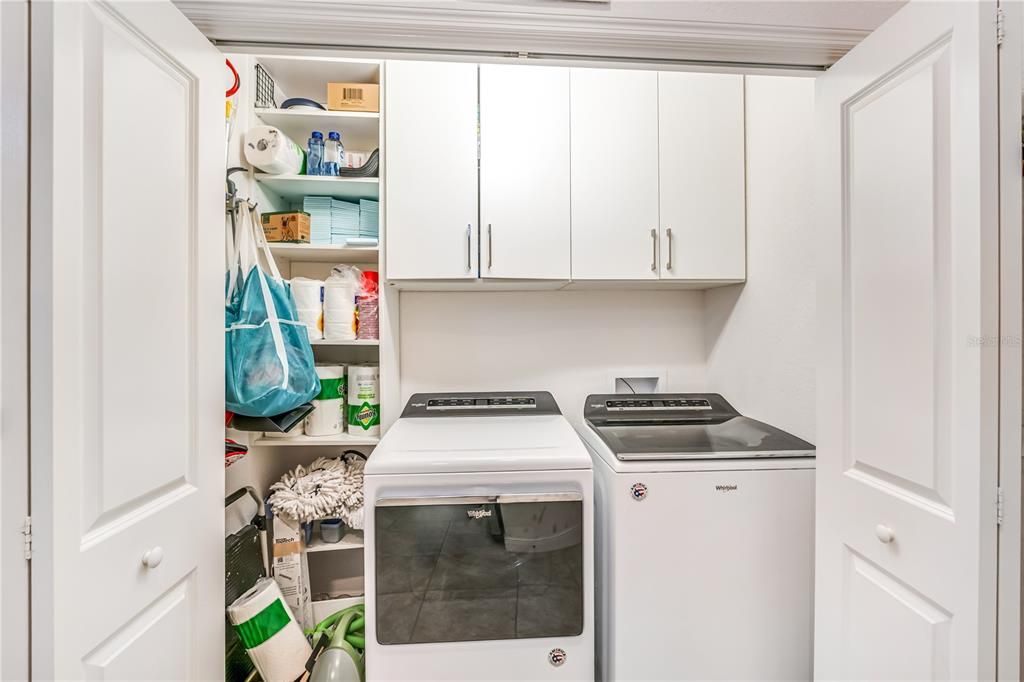 На продажу: $339,999 (3 спален, 2 ванн, 1658 Квадратных фут)