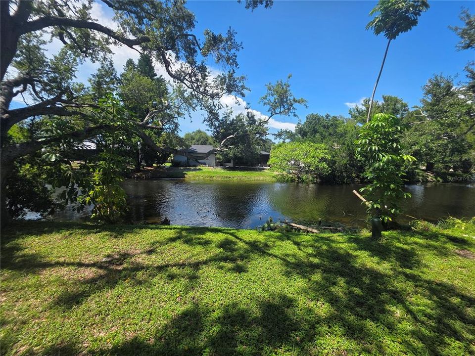 For Sale: $449,900 (3 beds, 2 baths, 1424 Square Feet)